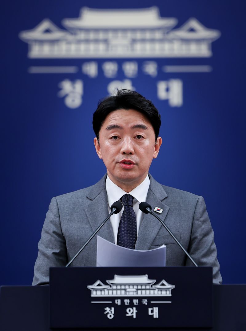 강훈식 비서실장