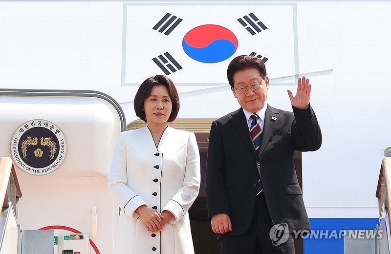이재명 대통령, 인도·베트남 순방 출국 (출처=연합뉴스)