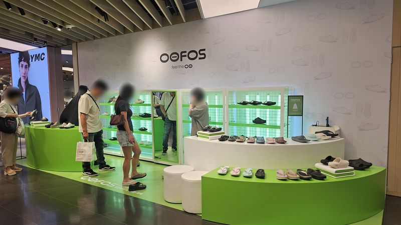 신세계백화점 강남점 4층 우포스 팝업스토어(신세계백화점 제공)