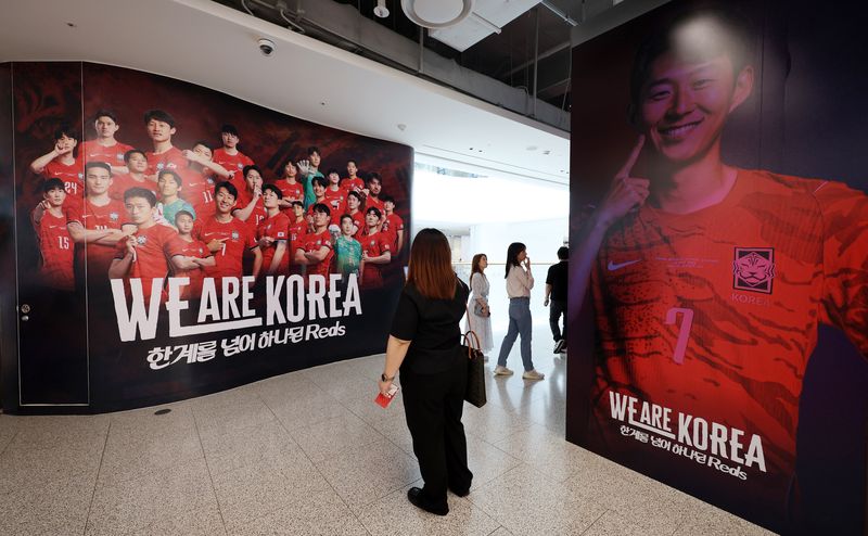 월드컵 韓 낮경기에… 올해는 ‘치맥특수’ 사라지나