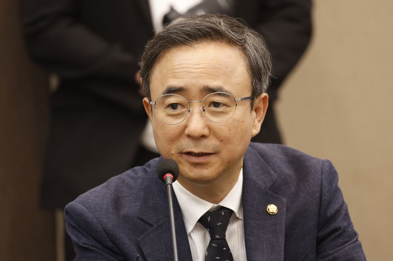 임문영 광주 광산을 국회의원이 지난 6월 12일 오전 광주시 김대중컨벤션센터에서 열린 민주당 전남광주현장 최고위원회의에서 인사말을 하고 있다. 뉴스1