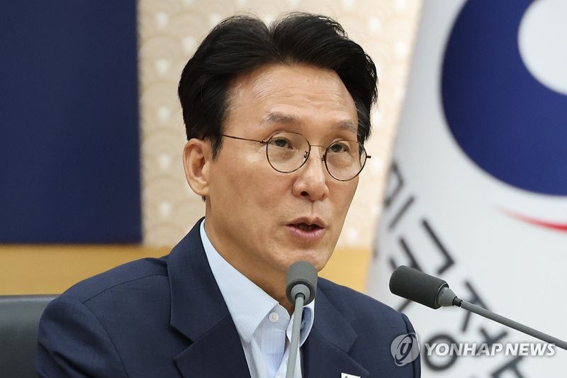 '국민 참정권 침해' 관계장관회의 주재하는 김민석 총리 (출처=연합뉴스)