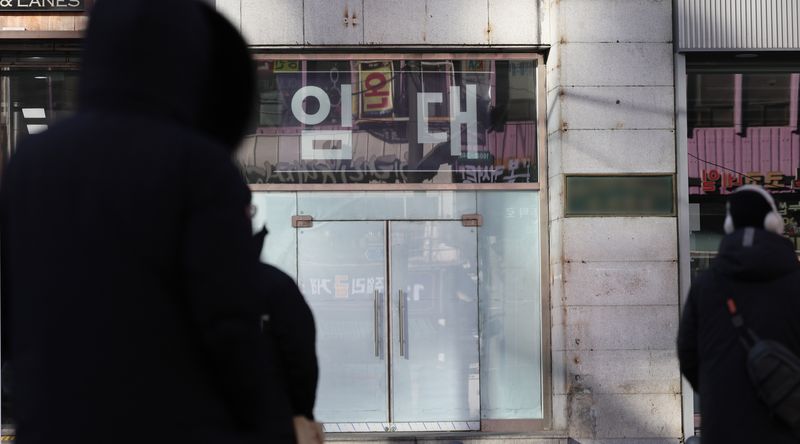 서울 종로2가 대로변 건물에 임대 문구가 붙어 있다. 2026.1.25 ⓒ 뉴스1 박지혜 기자