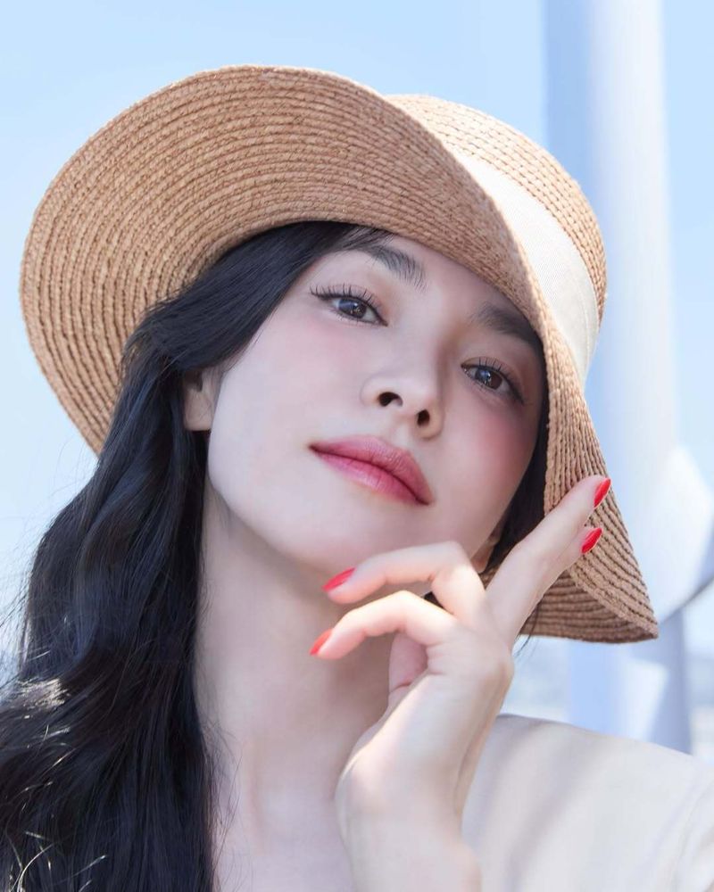44세 송혜교, 나이 안 믿기는 청량&middot;상큼 비주얼