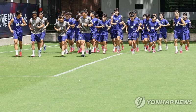 완전체로 훈련하는 축구 대표팀 (출처=연합뉴스)