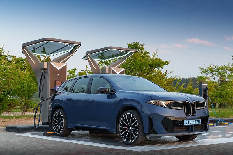 차세대 프리미엄 순수 전기 SUV 더 뉴 BMW iX3. 사진=BMW코리아 제공