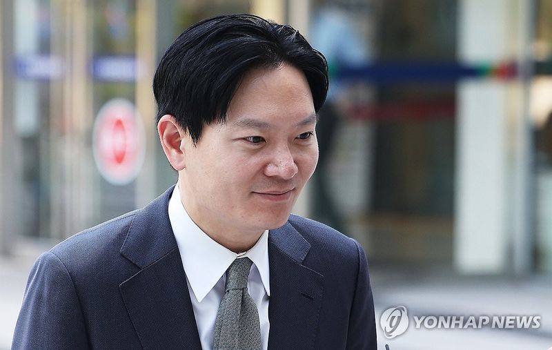 증인 출석하는 박상용 검사 (출처=연합뉴스)