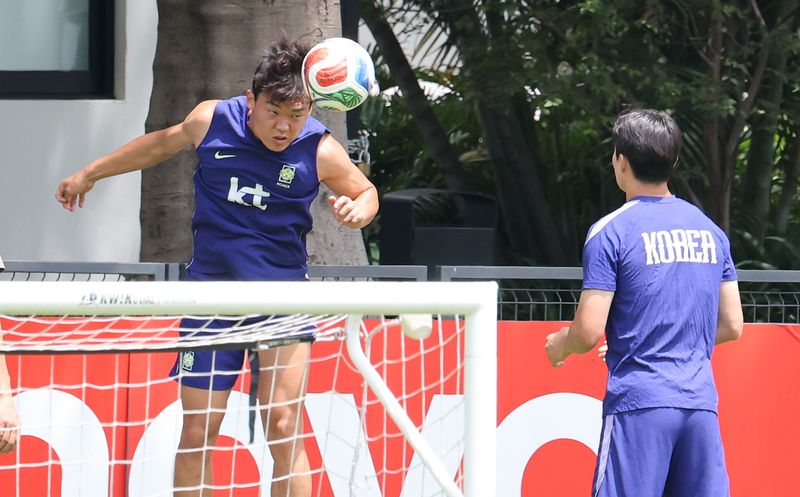 대한민국 축구 국가대표팀 오현규가 19일(현지시간) 멕시코 과달라하라 인근 사포판에 위치한 베이스캠프 훈련장 치바스 바예 베르데에서 회복 훈련을 하고 있다. 2026.6.20 ⓒ 뉴스1 임세영 기자