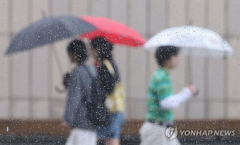 비 내리는 서울 (출처=연합뉴스)