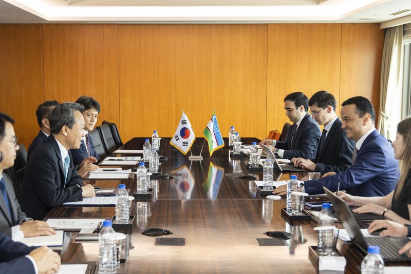신한금융지주 제공