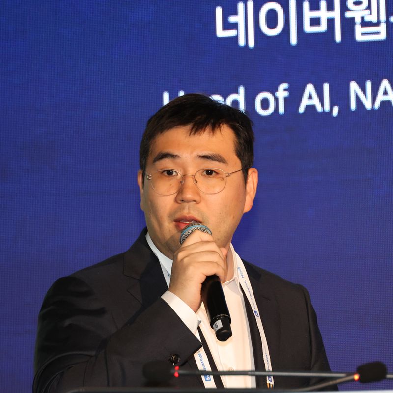 제17회 퓨처ICT포럼이 파이낸셜뉴스와 과학기술정보통신부 주최로 25일 서울 여의도 콘래드호텔에서 열렸다. 장태영 네이버웹툰 AI 총괄이 강연을 하고 있다. 사진=서동일 기자