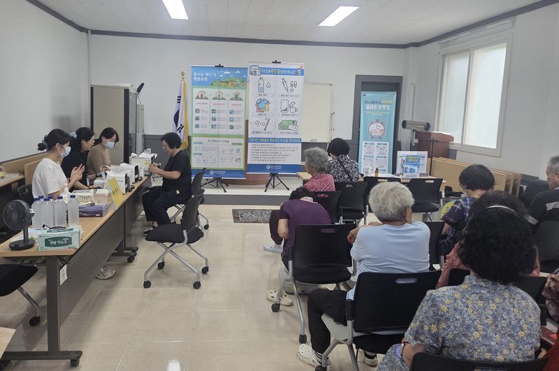 동남권원자력의학원 방사선비상진료센터의 ‘2026 찾아가는 의료서비스’ 사업 현장. 동남권원자력의학원 제공