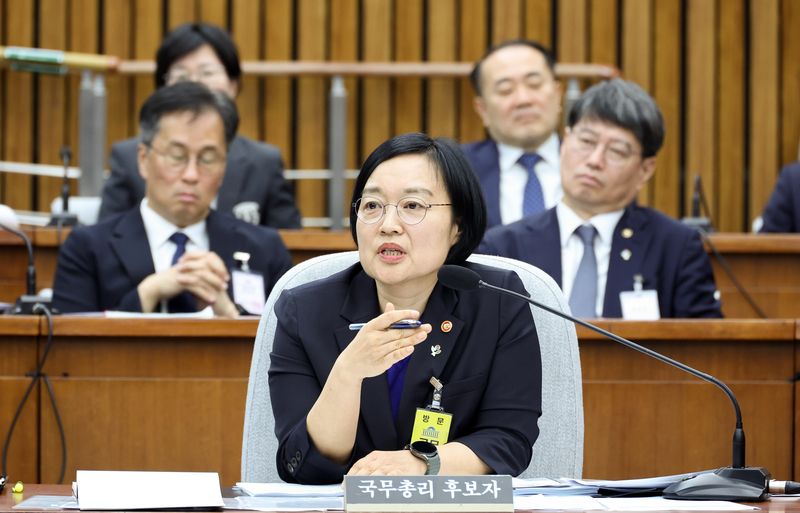 한성숙 국무총리 후보자가 26일 여의도 국회에서 열린 국무총리 임명동의안 심사를 위한 인사청문회에 출석해 질의에 답하고 있다. 뉴시스