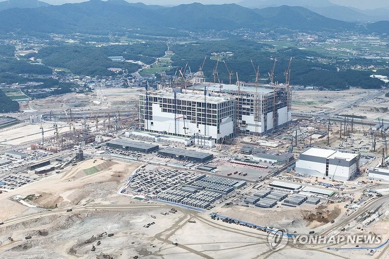 산업장관 "서남권 반도체에 800조…충청권에 81조 투자" (출처=연합뉴스)