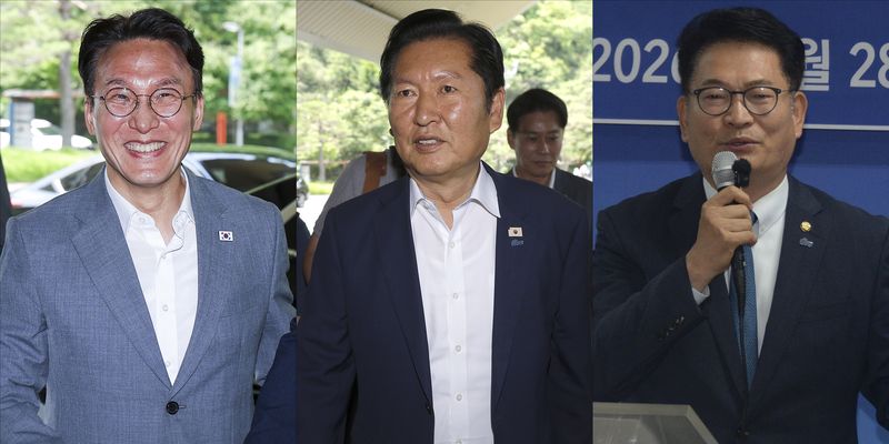 [서울=뉴시스] 정병혁, 김얼 기자 = 김민석 국무총리와 정청래 전 더불어민주당 대표, 송영길 의원이 28일 경기 광주시 곤지암리조트에서 열린 더불어민주당 6.3 지방선거 청년 당선자 워크숍과 전북 전주시 코오롱스카이타워에서 열린 송영길의 국가비전 민주당 전북평당원 타운홀미팅에 각각 참석하고 있다. 2026.06.28. jhope@newsis.com