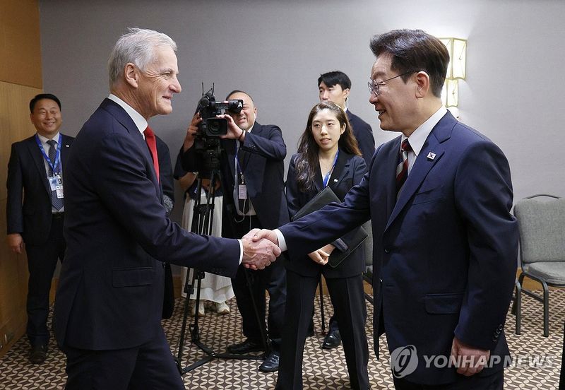 이재명 대통령과 노르웨이 총리 (출처=연합뉴스)