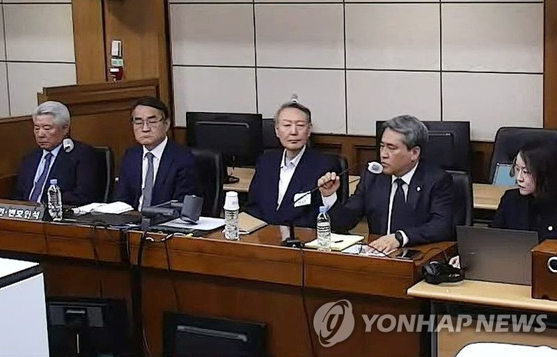 윤석열 '체포 방해' 특수공무집행방해 등 항소심 (출처=연합뉴스)