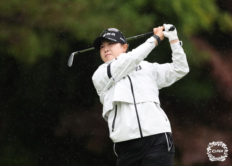 [서울=뉴시스] 한국여자프로골프(KLPGA) 투어 하이원 리조트 여자오픈 첫날 공동 선두에 오른 고지우. (사진=KLPGA 제공) 2026.07.09. *재판매 및 DB 금지