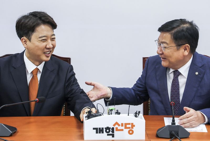 정점식·이준석, 21일 오찬 회동…대여투쟁 공조 논의할 듯