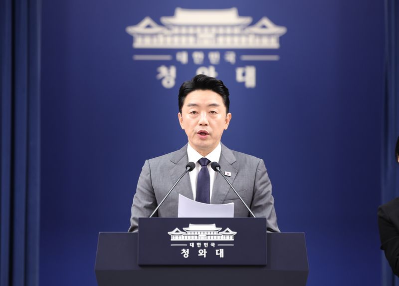 강훈식 대통령 비서실장이청와대 춘추관에서 브리핑하고 있다. 2026.7.6 ⓒ 뉴스1 허경 기자