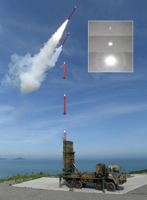 천궁Ⅱ 실사격 모습. LIG넥스원 제공
