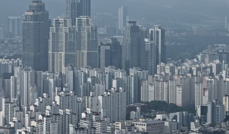 지난 19일 서울 강남구 아파트 일대. 연합뉴스
