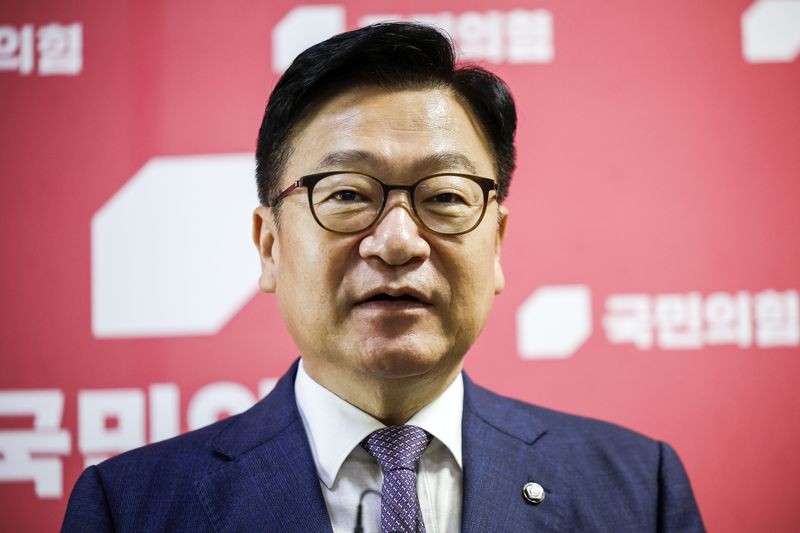[서울=뉴시스] 정병혁 기자 = 정점식 국민의힘 원내대표가 21일 서울 여의도 국회에서 여야 특검 추천방식 포함 선관위 특검법 합의 관련 백브리핑을 하고 있다. 2026.07.21. jhope@newsis.com