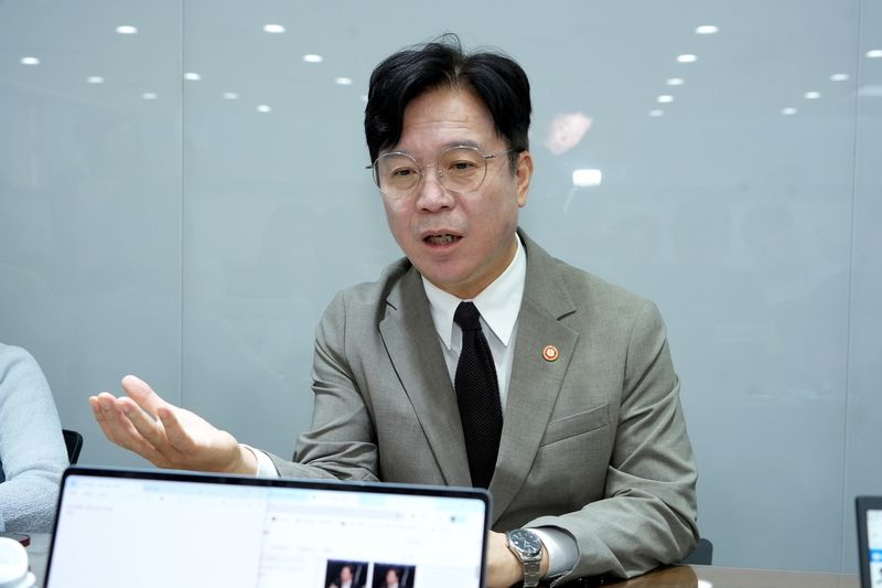 김영훈 고용노동부 장관 (출처=연합뉴스)