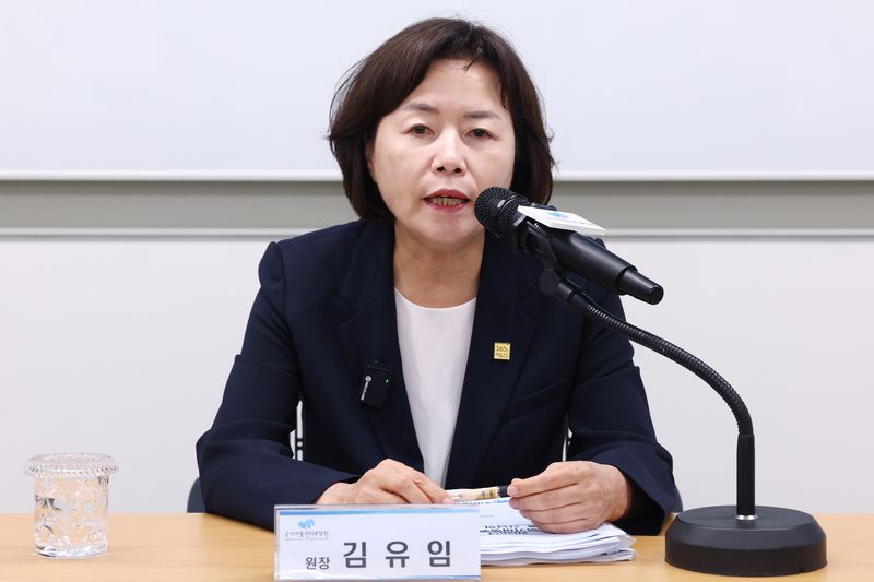 김유임 국가아동권리보장원장이 22일 오후 서울 중구 국가아동권리보장원에서 열린 2026년 하반기 출입기자단 소통 간담회에서 인사말을 하고 있다. 연합뉴스