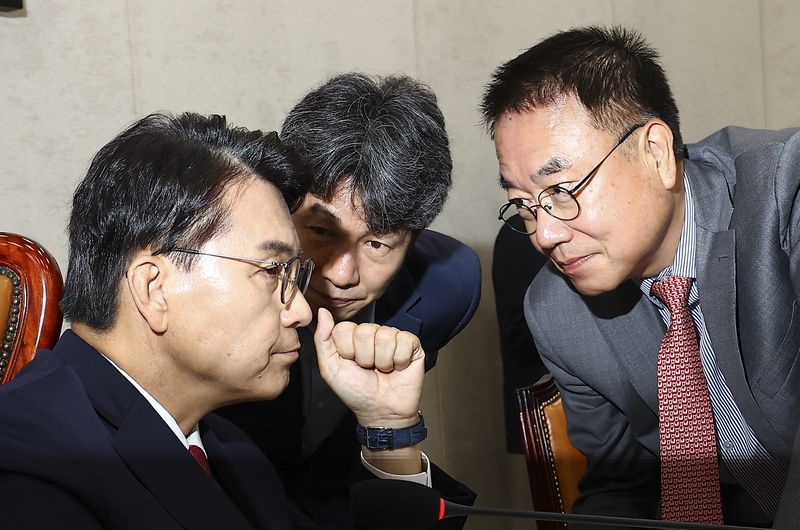 여야, 국조특위서 '올공 재검표' 공방…선관위