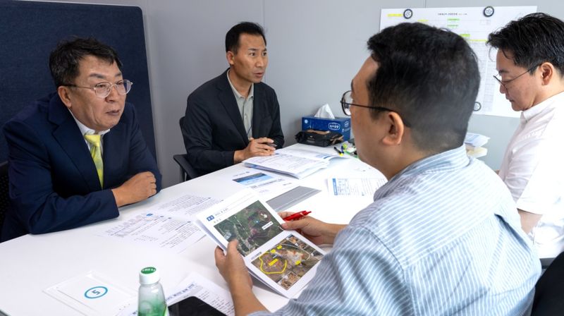국비 확보 총력전 나선 이상천(왼쪽) 제천시장 *재판매 및 DB 금지