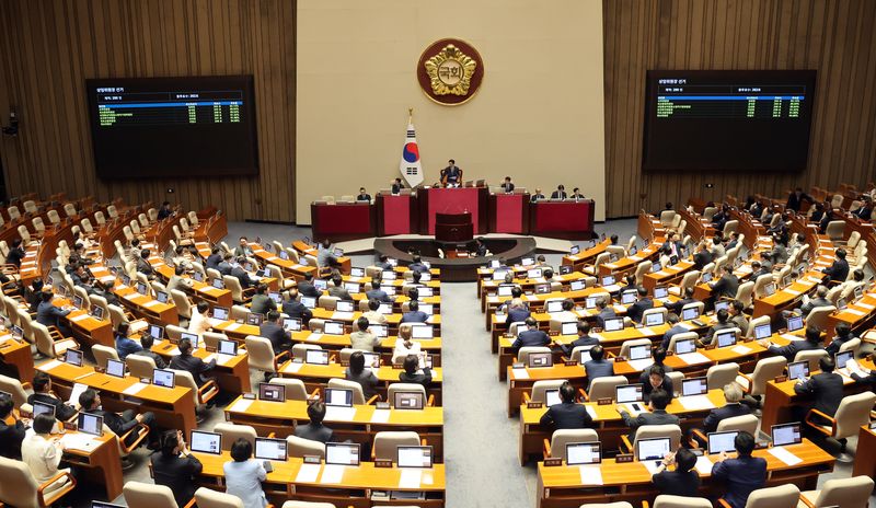 후반기 원구성 54일만에 사실상 완료…'선관위특검·보완수사권' 격돌 예고