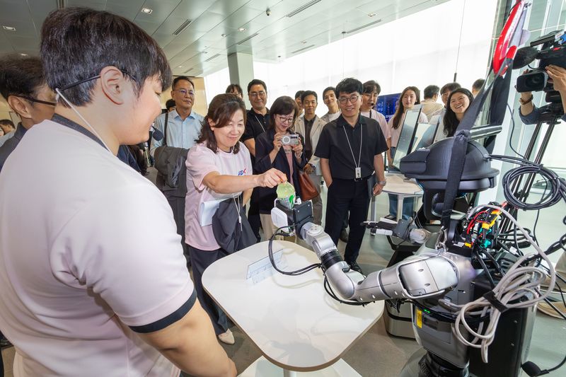 'AID-X Demo Day' 현장 사진.(KT 제공)