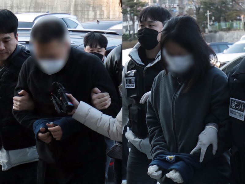 캄보디아에서 연애를 빙자한 사기 일명 '로맨스스캠'으로 120억원을 가로챈 한국인 총책 부부. 사진은 지난 1월 23일 국내로 강제 송환돼 울산경찰청 반부패수사대로 연행되는 모습. 2026.1.23 2026.7.24 ⓒ 뉴스1 김세은 기자