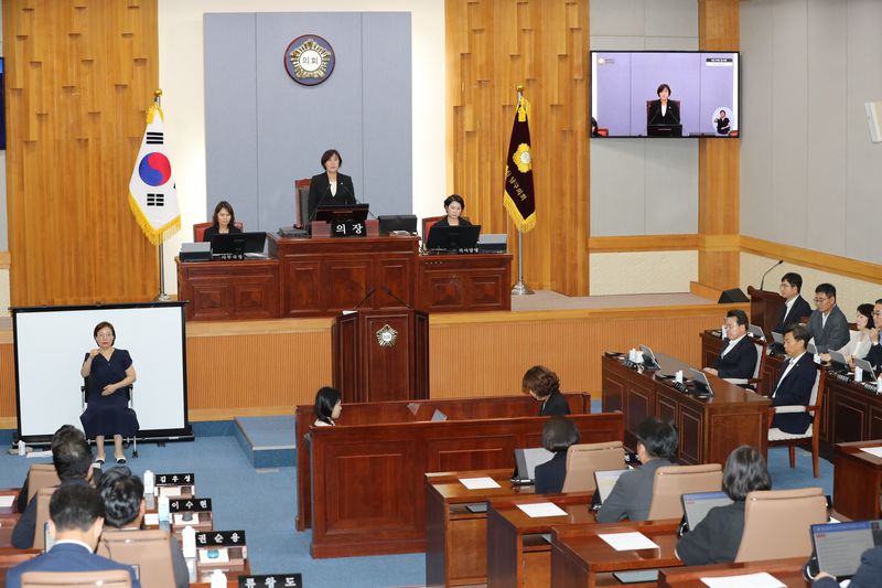 [울산=뉴시스] 24일 울산 남구의회 본회의장에서 제279회 임시회 제2차 본회의가 진행되고 있다. (사진=울산 남구의회 제공) 2026.07.24. photo@newsis.com *재판매 및 DB 금지