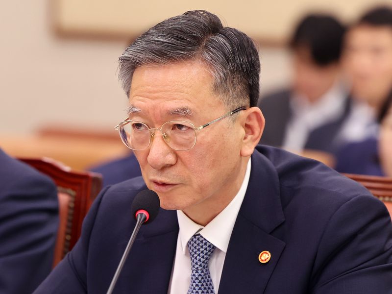 정성호 법무부 장관이 22일 서울 여의도 국회에서 열린 법제사법위원회 전체회의에서 의원 질의에 답하고 있다. 2026.7.22 ⓒ 뉴스1 황기선 기자