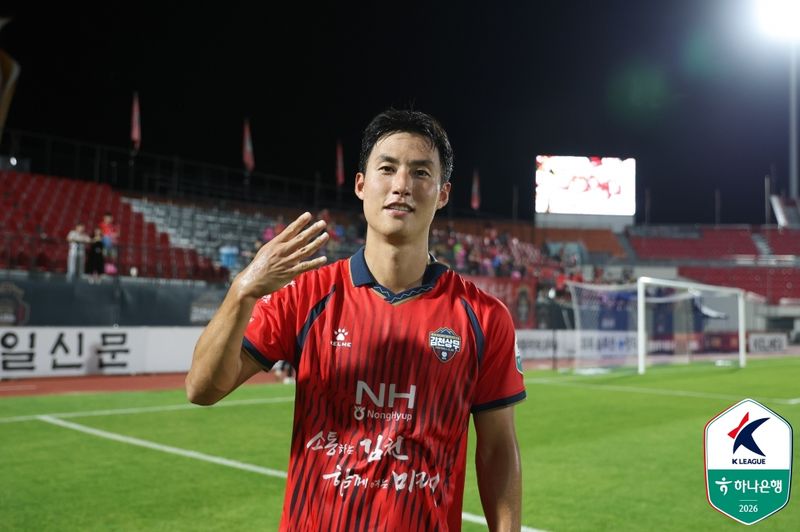 [서울=뉴시스]K리그1 김천 김이석. (사진=한국프로축구연맹 제공)