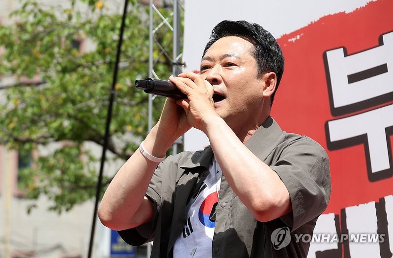 '참정권 침해 규탄' 연설하는 장동혁 (출처=연합뉴스)