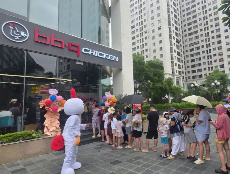 베트남 현지 매장 전경.(제너시스BBQ 그룹 제공)