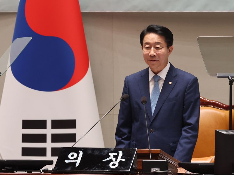   조정식 