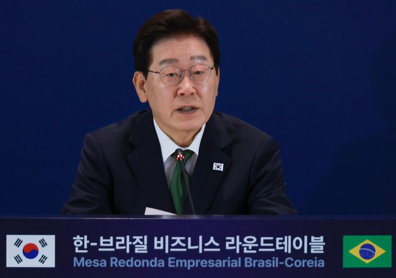 이재명 대통령이 28일(현지시간) 브라질 상파울루 한 호텔에서 열린 한-브라질 비즈니스 라운드테이블에서 발언하고 있다. 연합뉴스