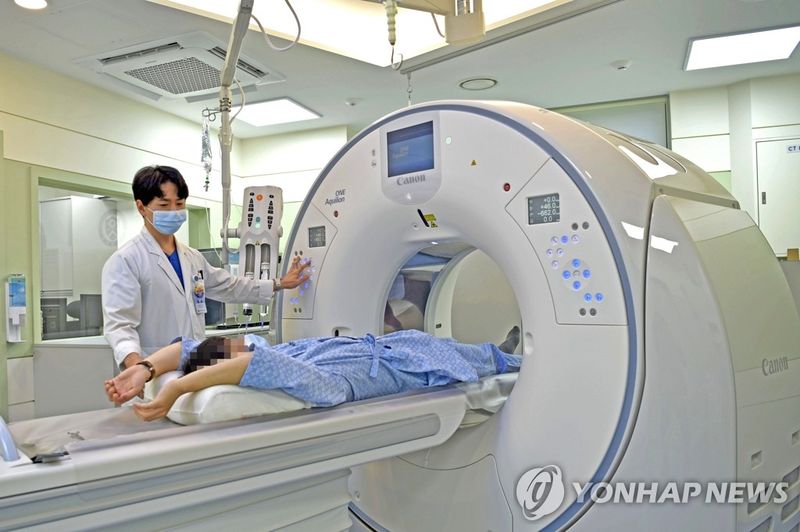 원주세브란스기독병원 인공지능 첨단 CT (출처=연합뉴스)