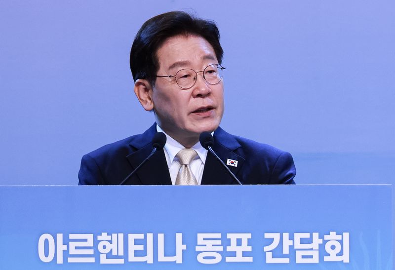 이재명 대통령이 7월 31일(현지시간) 아르헨티나 부에노스아이레스 한 호텔에서 열린 동포 만찬간담회에서 발언을 하고 있다. 2026.8.1 ⓒ 뉴스1 허경 기자