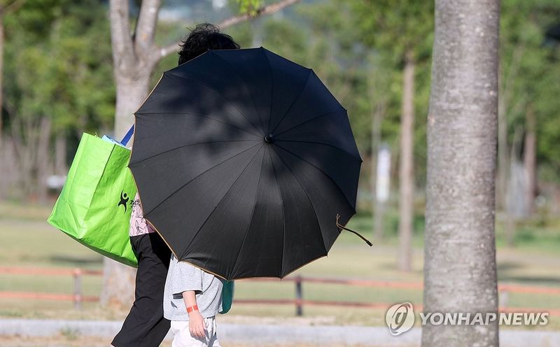 양산 닷새째 40도 돌파 '초유의 기록'…낮 12시 40.9도