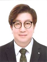 신율 명지대 정치외교학과 교수