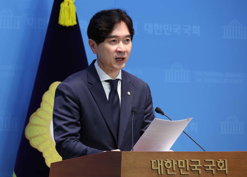 [서울=뉴시스] 조성봉 기자 = 박성훈 국민의힘 수석대변인이 6일 오전 서울 여의도 국회 소통관에서 '이재명 정부 언론 장악 시도 중단'을 촉구하는 발언을 하고 있다. 2026.03.06. suncho21@newsis.com