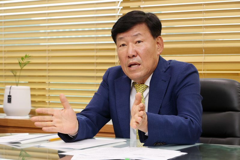 이철수 한국폴리텍대학 이사장은 3일 "중장년층과 청년층을 모두 포용하는 '취업사관학교'를 넘어 '평생 직업교육 허브'로 거듭날 것"이라고 말했다. 사진=박범준 기자