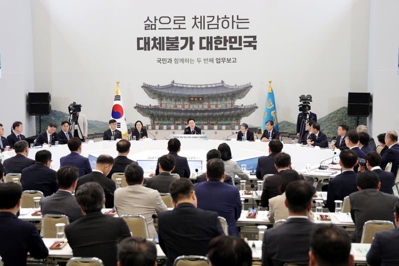이재명 대통령이 7월 16일 청와대 영빈관에서 열린 과학기술정보통신부, 방송미디어통신위원회, 개인정보보호위원회 2차 업무보고에서 발언하고 있다. (청와대통신사진기자단) 2026.7.16 ⓒ 뉴스1 허경 기자