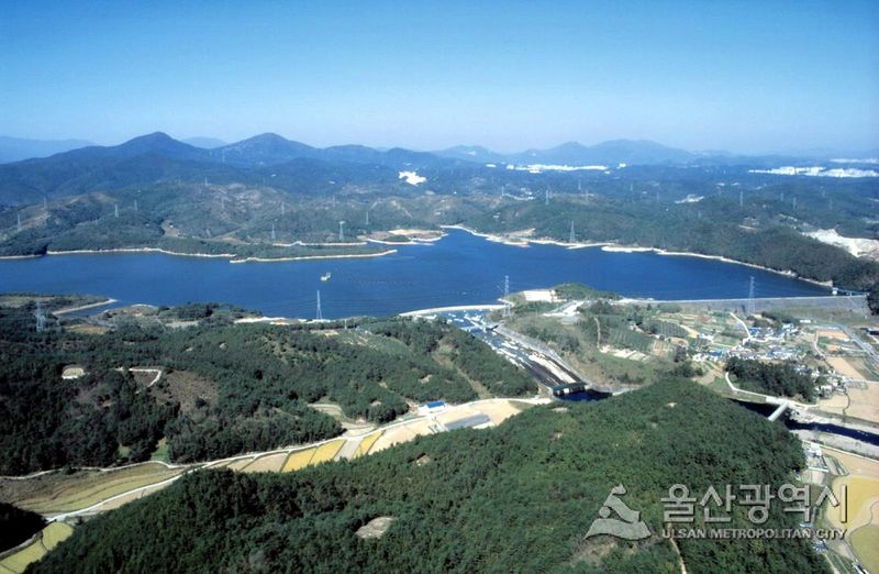 울산 식수원인 회야댐(회야호)