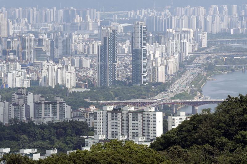 세제 개편에 고가주택 관망세…강남 집값 상승세 '주춤'
